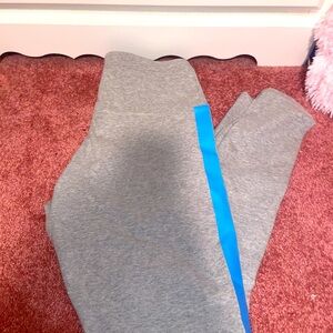 Size Large PINK Victoria Secret VS leggings. NWT.  Gray with blue stripe
